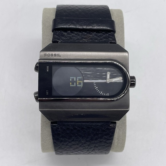 Vintage Fossil Mens Watch JR-9307 Analog Digital Black Face Stainless New Batt - Picture 1 of 16